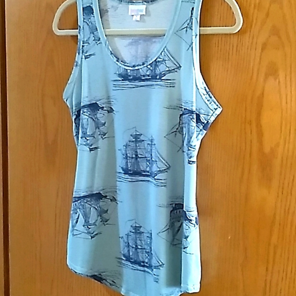 LuLaRoe ships tank top